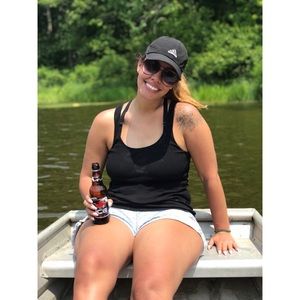 Meet your Posher, Samara